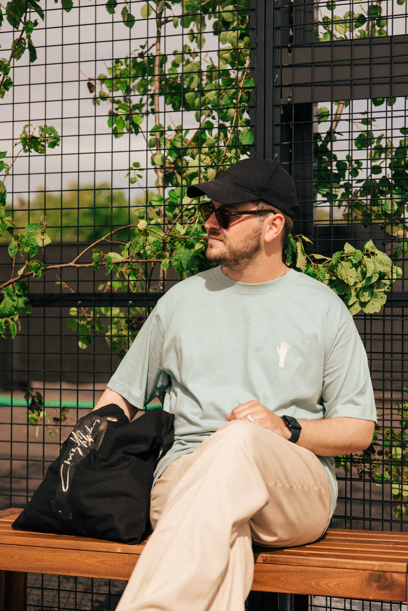 Rekk opp hånda T-skjorte