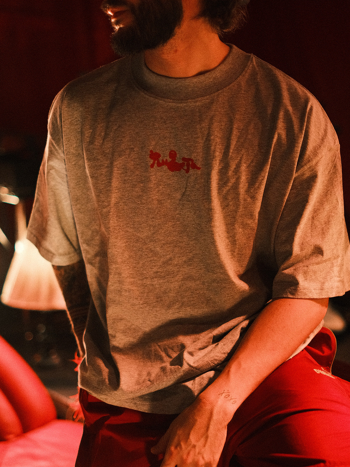 Ruben - Oversized Grå T-skjorte