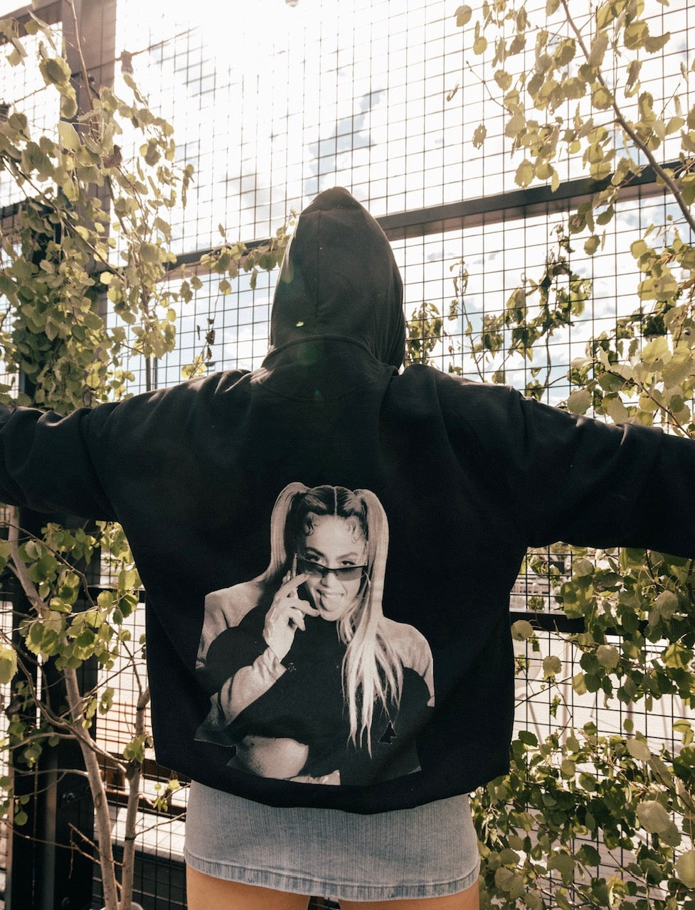 Julie Bergan Sort Hoodie