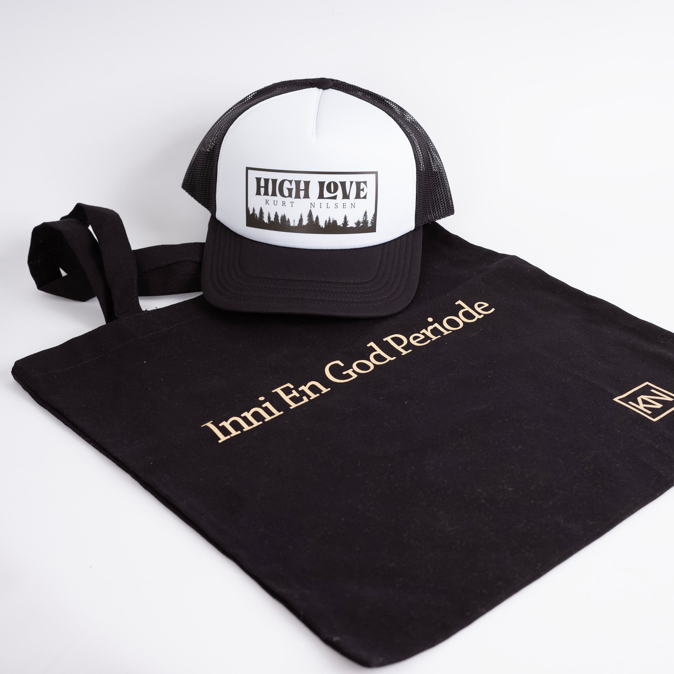 FULL PAKKE av INNI EN GOD PERIODE